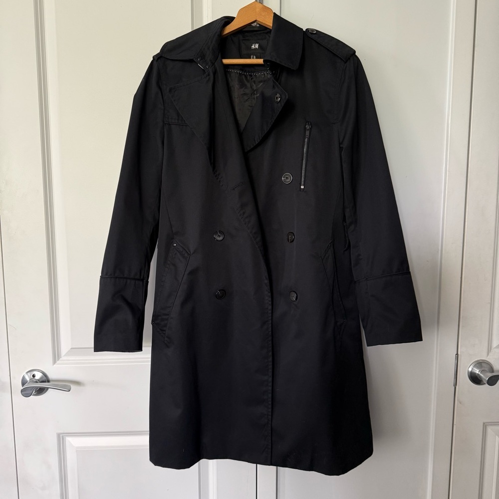 H&M Men’s Black Double-Breasted Trench Coat with Epaulettes